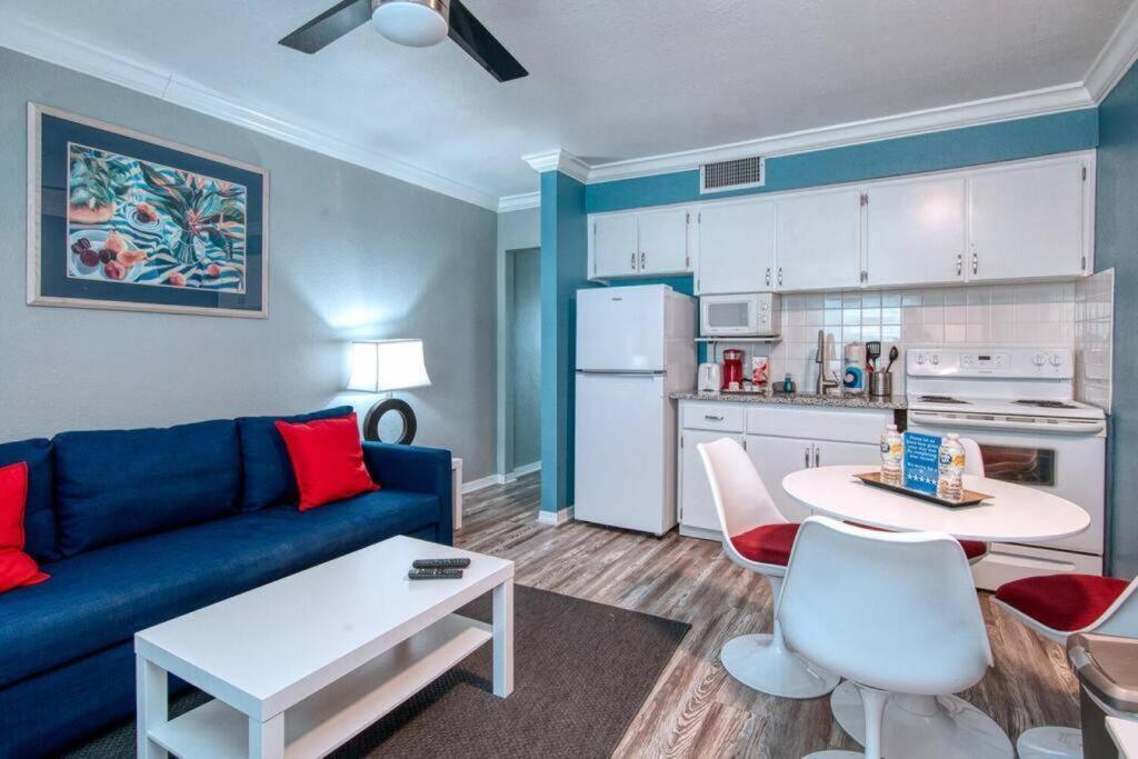 Sunset Beach Suites At Madeira Beach! Pet Friendly With Summer Breezes! - Suite 6 St. Pete Beach Exterior foto